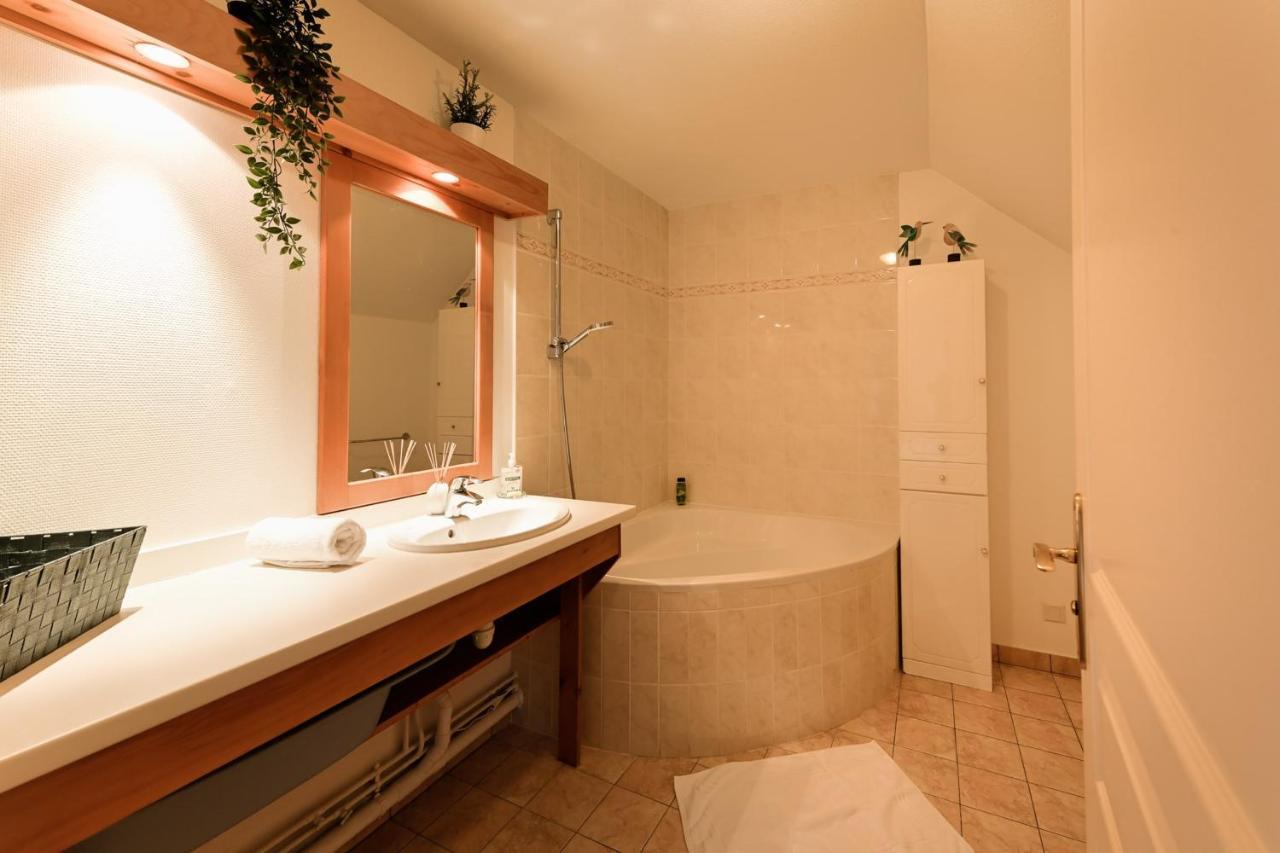 The Green Fee Close To The Golf Course And 5 Minutes From The Lake Giez Eksteriør bilde
